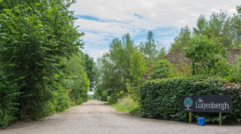 B&B De Luijenbergh Oud-Gastel Bagian luar foto